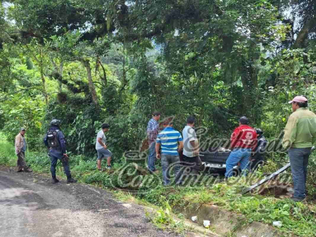 SE ACCIDENTAN IXHUATECOS