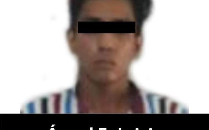 LO DETIENEN CON DROGA