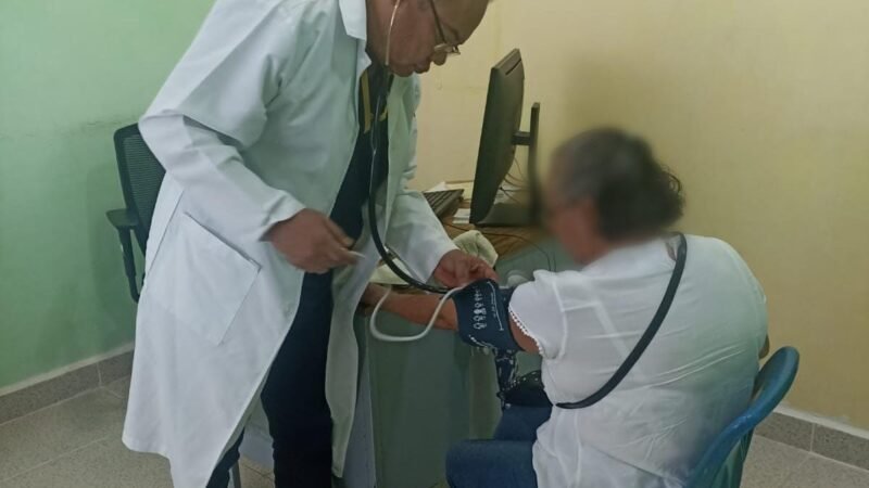 OFRECE IMSS ACOMPAÑAMIENTO DE MENOPAUSIA