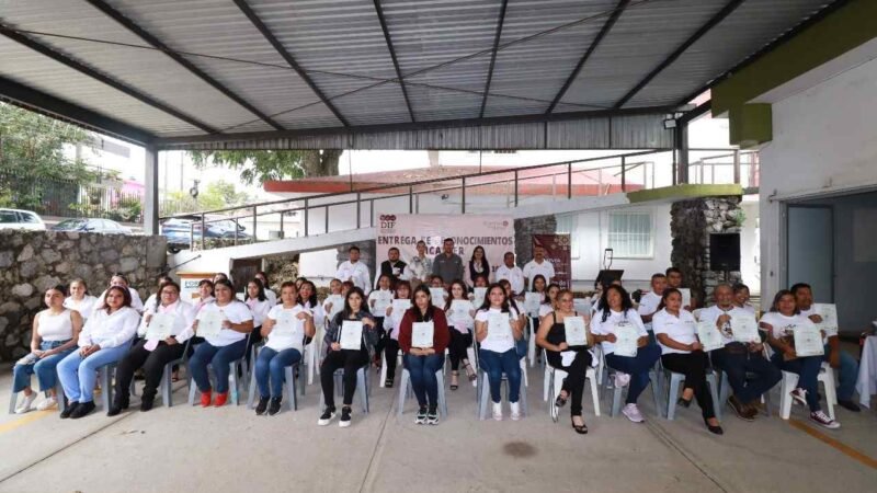 FINALIZAN CURSOS DE ICATVER EN FORTÍN