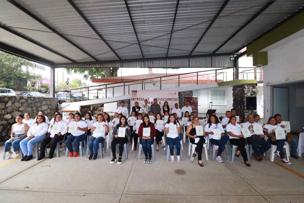 FINALIZAN CURSOS DE ICATVER EN FORTÍN