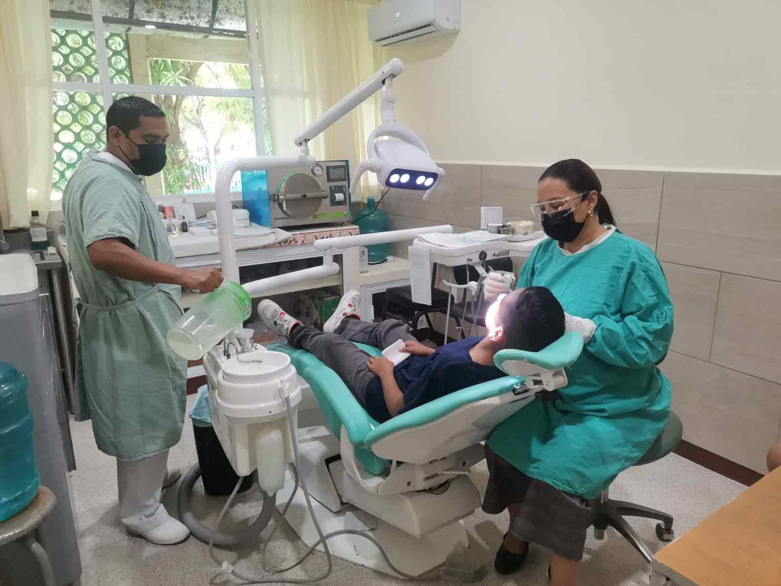 BRINDA IMSS MÁS DE 10 MIL ATENCIONES EN FIN DE SEMANA