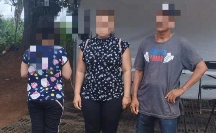 INTERVIENEN A INDOCUMENTADOS