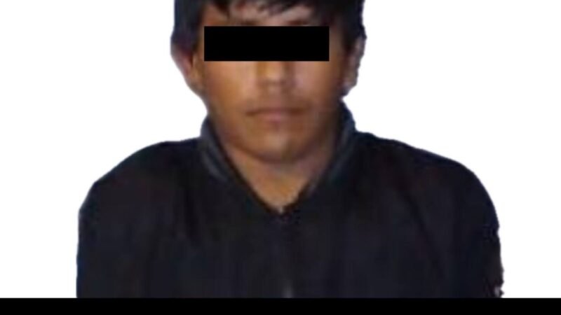 VENDÍA CRISTAL EN PASO DEL MACHO; LO DETIENE LA POLICÍA