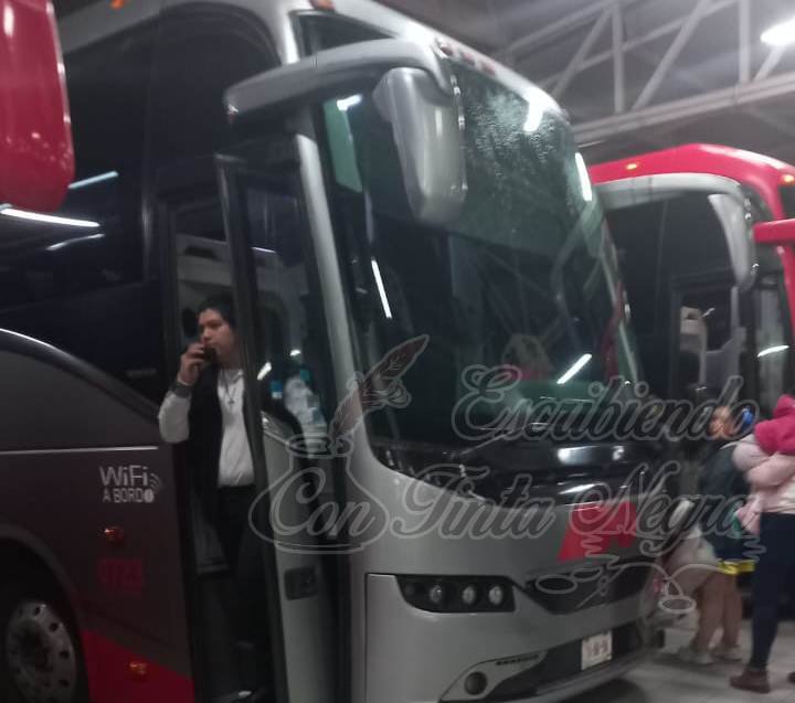 ASALTAN A PASAJEROS DE ADO EN EL METLAC