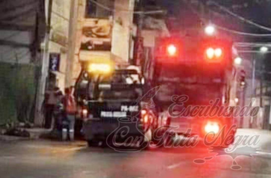 PATRULLA DEL IPAX ARROLLA A EMPLEADOS DE LIMPIA PÚBLICA; UNO MURIÓ