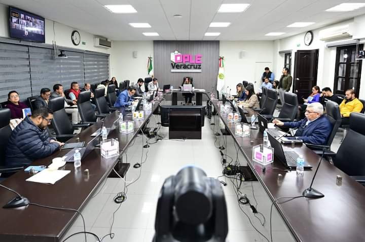 PARTIDOS RECIBIRÁN 333 MILLONES EN 2024