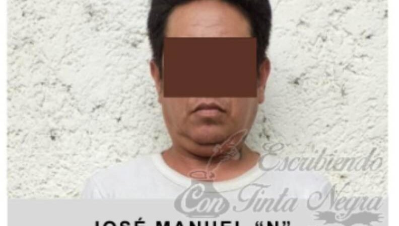 A LA TOMA, POR INTENTAR APUÑALAR A POLICÍAS