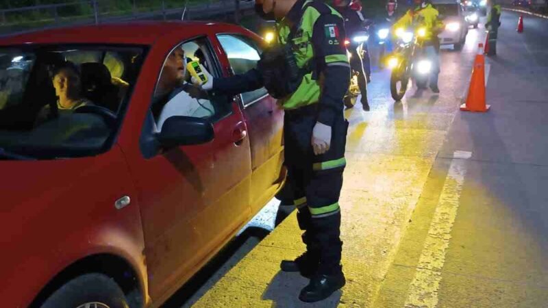 INSPECCIONAN MÁS DE MIL AUTOS DURANTE ALCOHOLÍMETRO