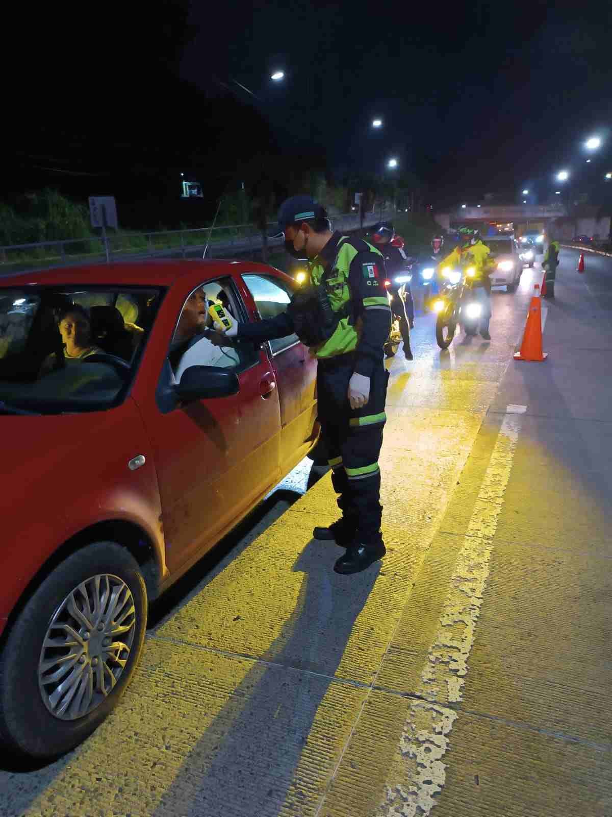 INSPECCIONAN MÁS DE MIL AUTOS DURANTE ALCOHOLÍMETRO