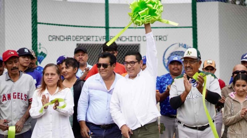 REMODELAN CAMPO DE BÉISBOL DE CHOCAMÁN