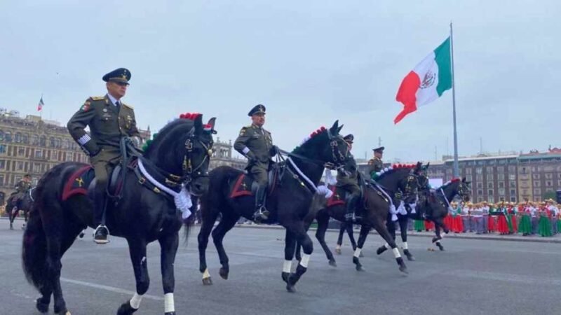 ALISTAN DESFILE POR EL 113 ANIVERSARIO DE LA REVOLUCIÓN MEXICANA