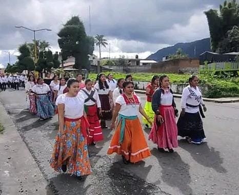 DESFILARÁN EN CALCAHUALCO CON MOTIVO DE LA REVOLUCIÓN