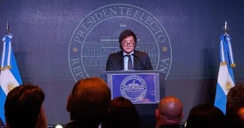 JAVIER MILEI RATIFICA SU IDEA DE PRIVATIZAR YPF Y LOS MEDIOS PÚBLICOS