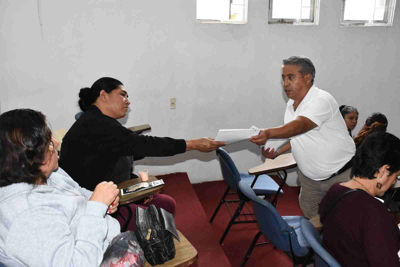 INSTRUYE PLAN ALIMENTARIO CON PLÁTICA A BENEFICIARIOS DE DIVERSOS PROGRAMAS