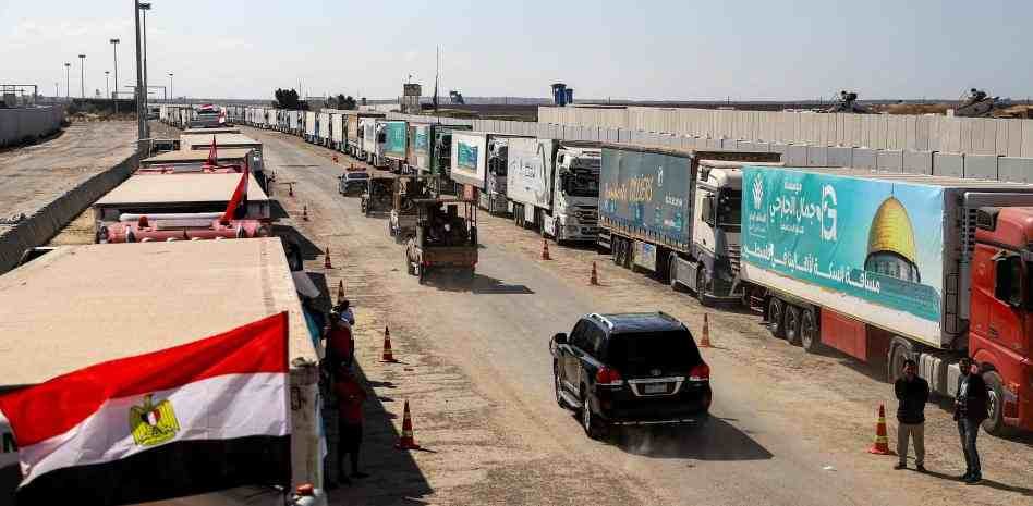 LLEGARON A GAZA 137 CAMIONES CON AYUDA HUMANITARIA