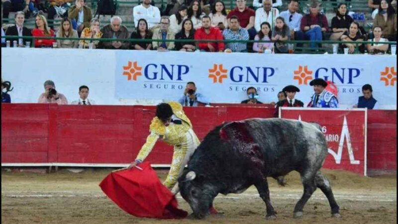 ORDENAN SUSPENSIÓN DE CORRIDAS DE TOROS EN GUADALAJARA