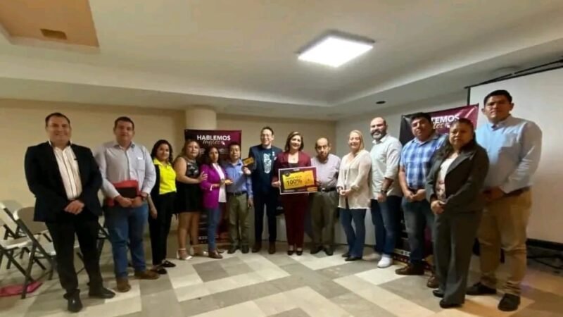 OFRECE CALCAHUALCO BECAS PARA ESTUDIAR INGLÉS