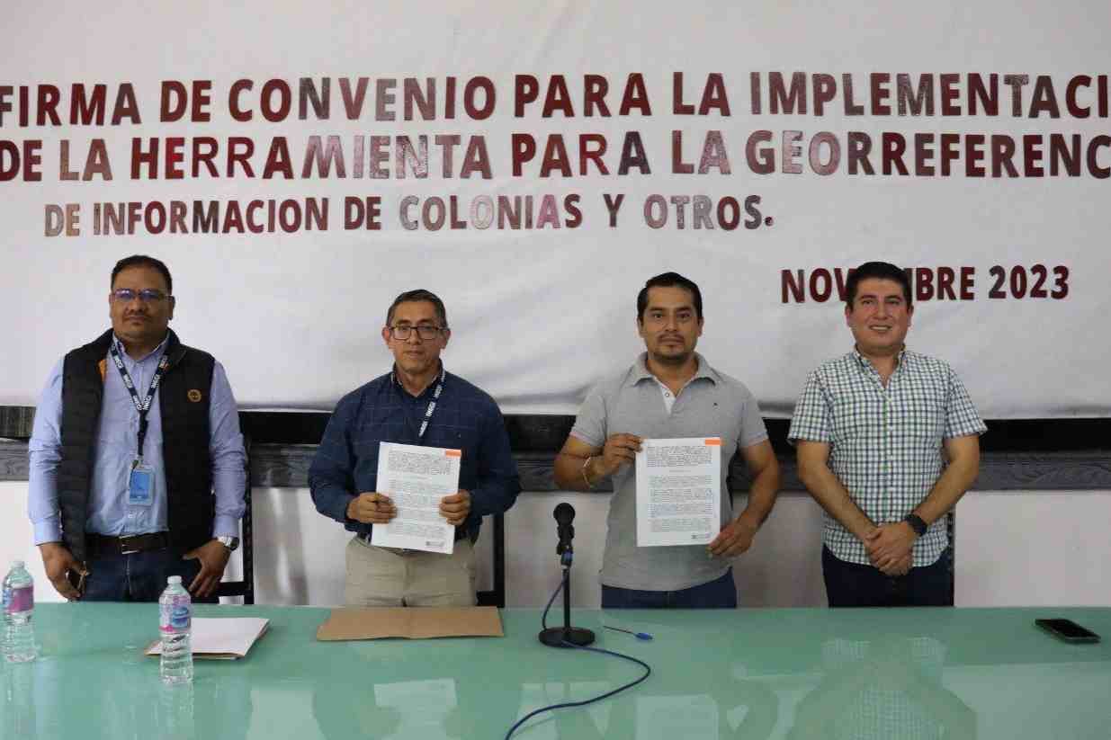 FIRMA CONVENIO AYUNTAMIENTO CON INEGI