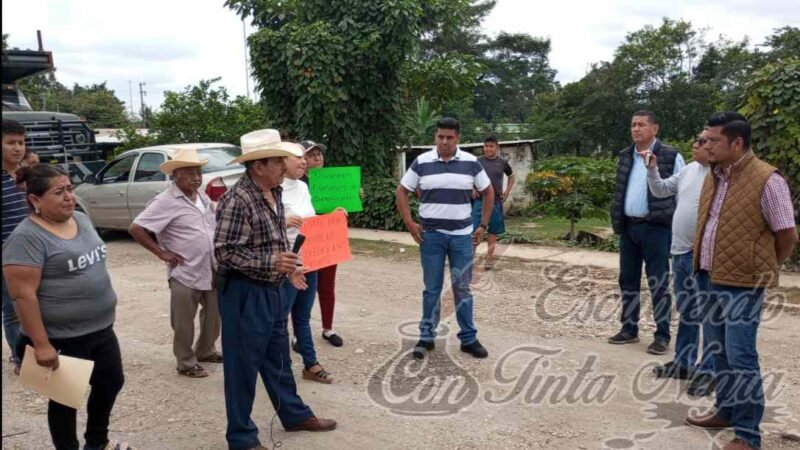 LEVANTAN BLOQUEO EN CORRAL DE PIEDRA