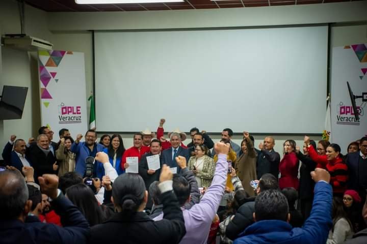 SE REGISTRA COALICIÓN “FUERZA Y CORAZÓN POR VERACRUZ”