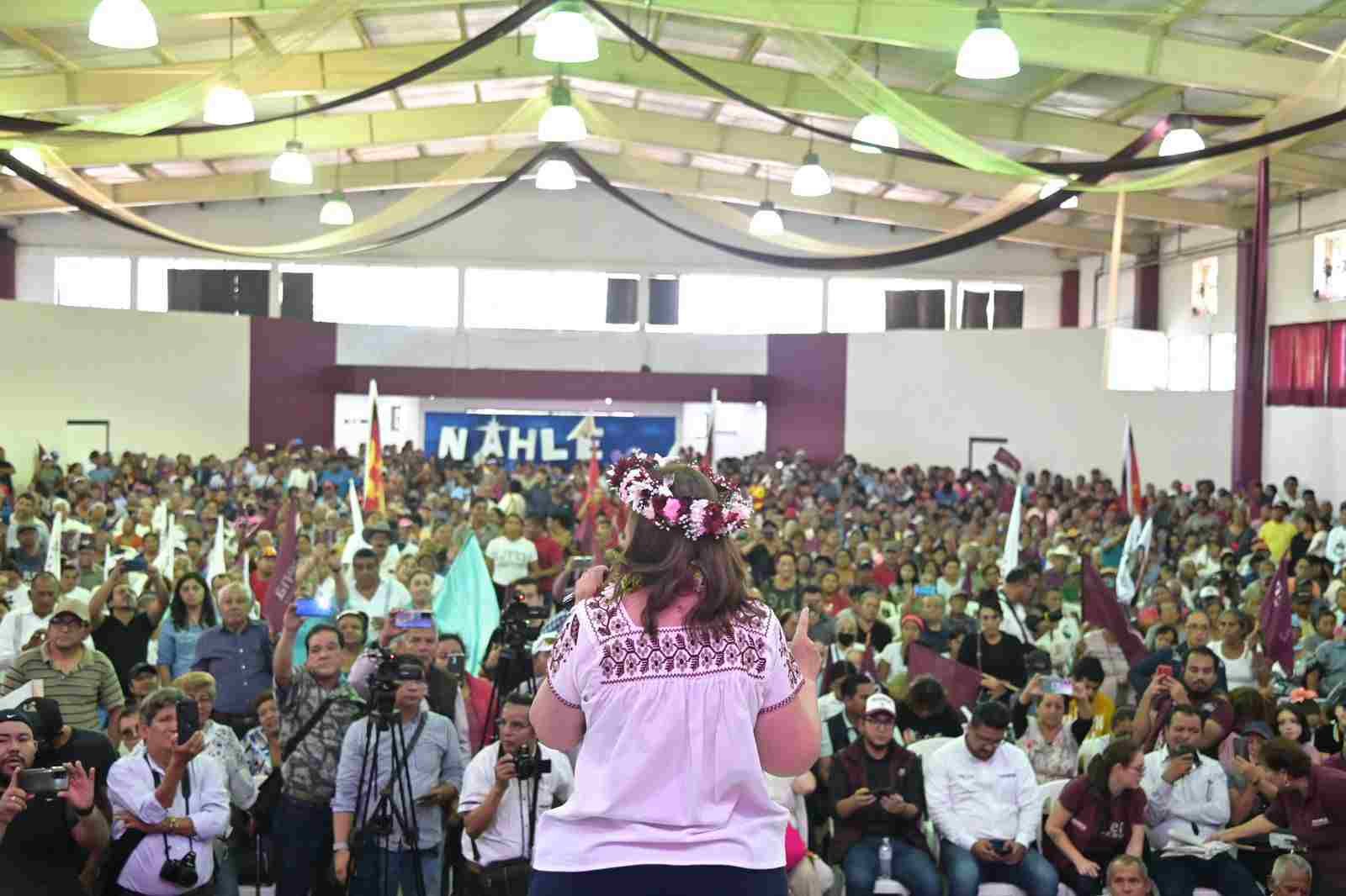 EN UNIDAD, TELLO, HUERTA  Y ZENYAZEN CAMINAN CON ROCÍO NAHLE