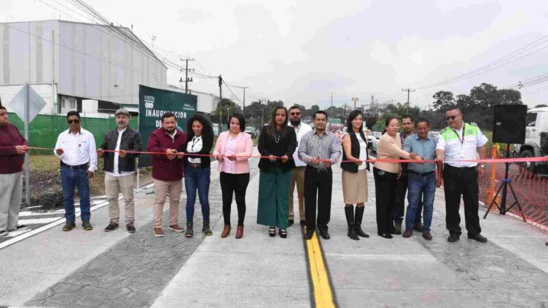 CUMPLE GERARDO ROSALES; INAUGURA OBRA DE PAVIMENTACIÓN SOBRE CARRETERA FEDERAL FORTÍN-HUATUSCO
