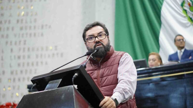 CALUMNIAS NO NOS DETENDRÁN; DIPUTADO