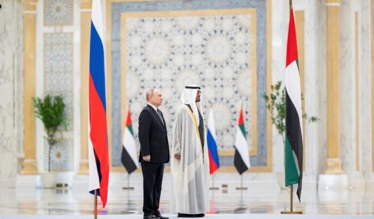 RUSIA Y EMIRATOS ÁRABES FORTALECEN RELACIONES