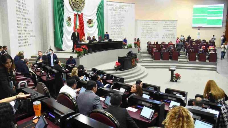 CREAN EN EL CONGRESO EL GRUPO LEGISLATIVO MIXTO PRI-INDEPENDIENTE