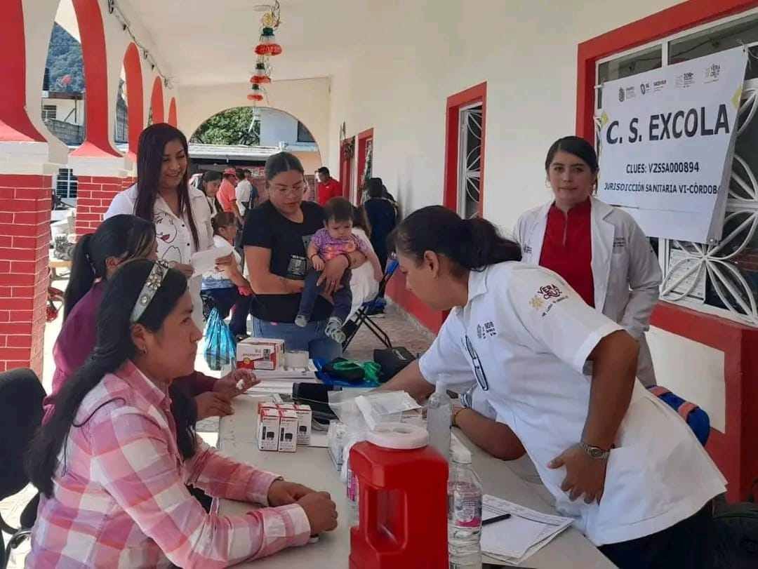 PROMUEVEN JORNADA DE SALUD EN CALCAHUALCO