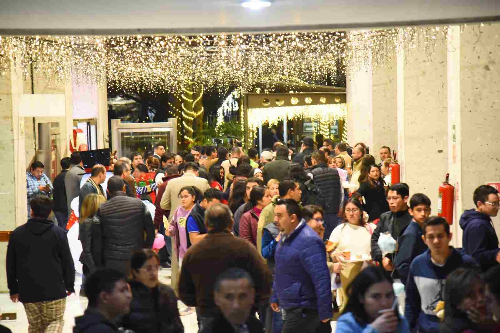 EN EL CONGRESO, CELEBRAN TRADICIONAL POSADA NAVIDEÑA