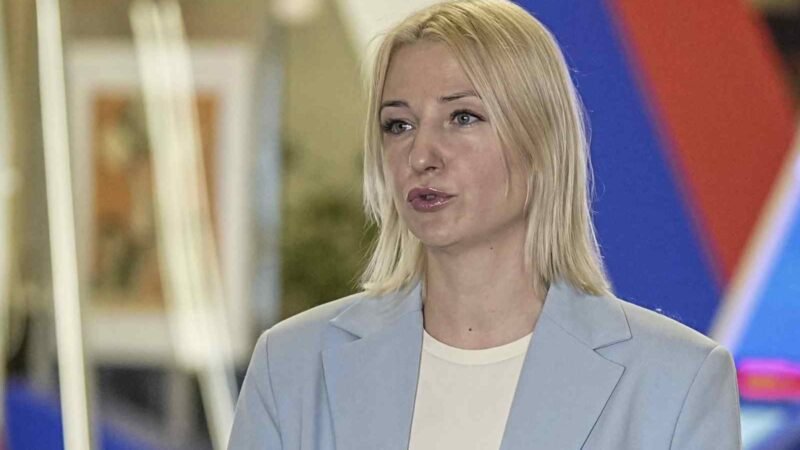 LA COMISIÓN ELECTORAL RUSA NIEGA EL REGISTRO A OPONENTE DE PUTIN