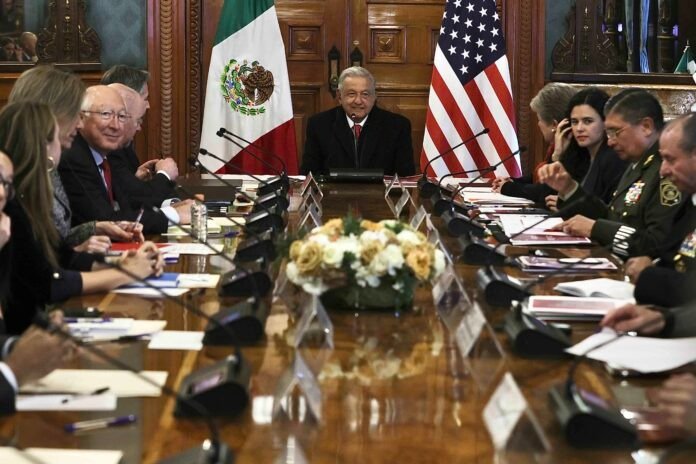 MÉXICO Y ESTADOS UNIDOS ACUERDAN CREAR EQUIPO DE TRABAJO PARA ATENDER MIGRACIÓN
