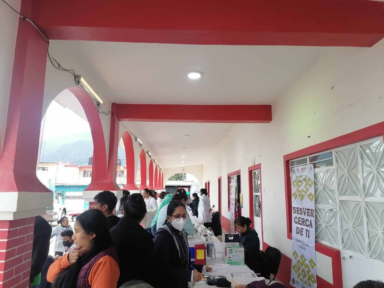 CELEBRAN JORNADA DE SALUD EN CALCAHUALCO