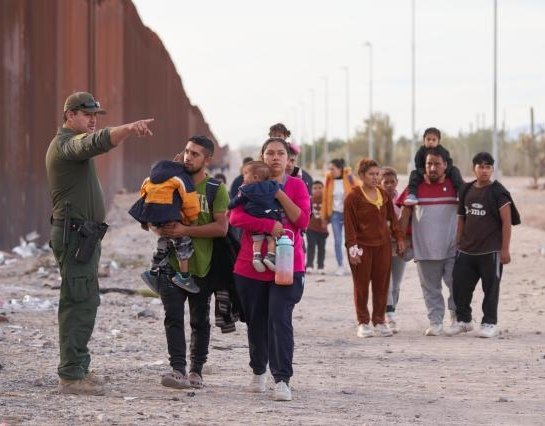 ARIZONA ENVÍA SOLDADOS A LA FRONTERA CON MÉXICO