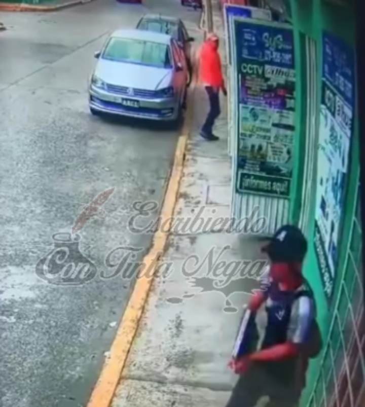 BOLETINAN A LADRONES EN HUATUSCO