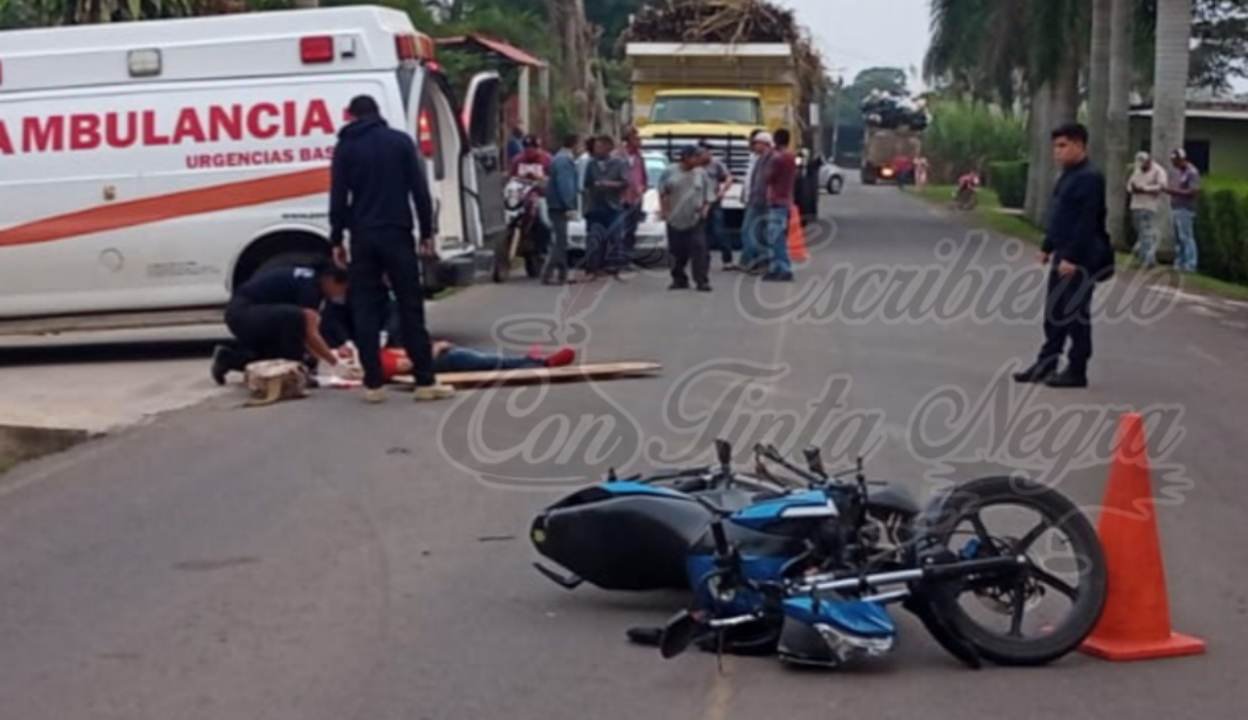 DERRAPA MOTOCICLISTA DE COSCO EN ZENTLA