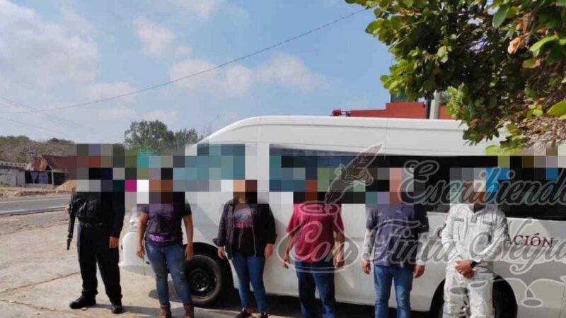 INTERVIENEN A 49 INDOCUMENTADOS