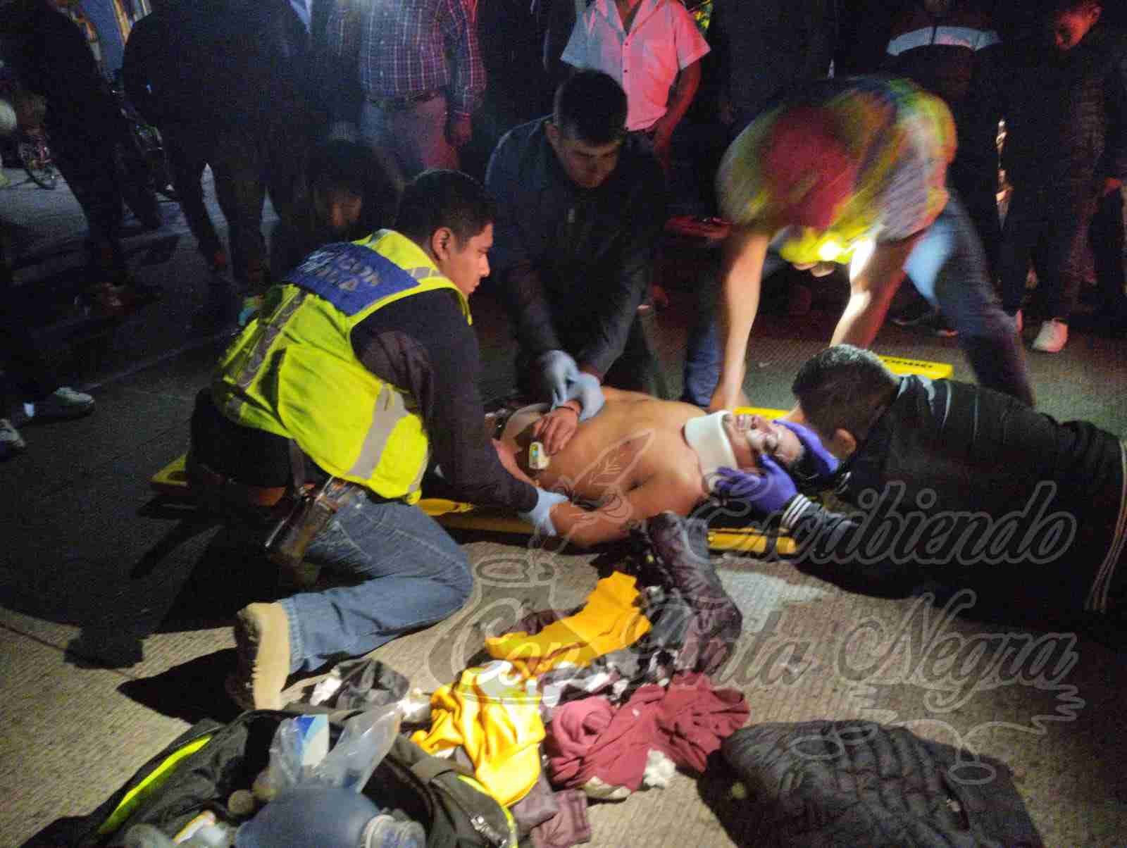 DERRAPA EBRIO MOTOCICLISTA EN COSCOMATEPEC