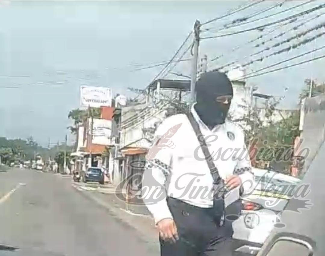 REVIENTAN TRANSPORTISTAS CONTRA OPERATIVOS ILEGALES