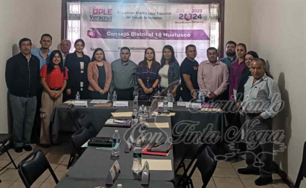 INSTALAN CONSEJO DISTRITAL DEL OPLE EN HUATUSCO