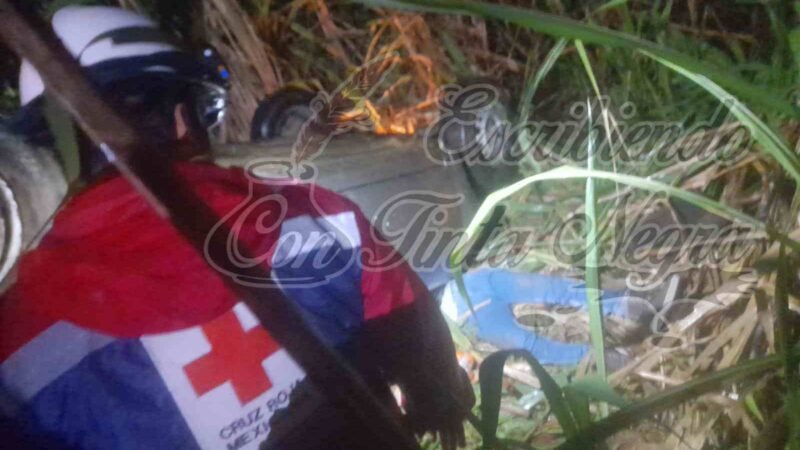 MUERE MUJER DE COMAPA EN VOLCADURA