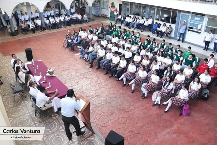 PROMUEVE VENTURA DE LA PAZ A ATOYAC