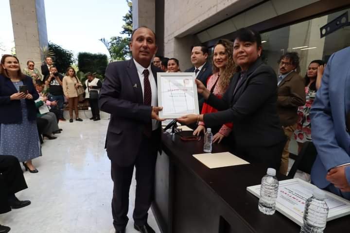 RECIBE HUATUSCO DISTINTIVO COMO MUNICIPIO TRANSPARENTE