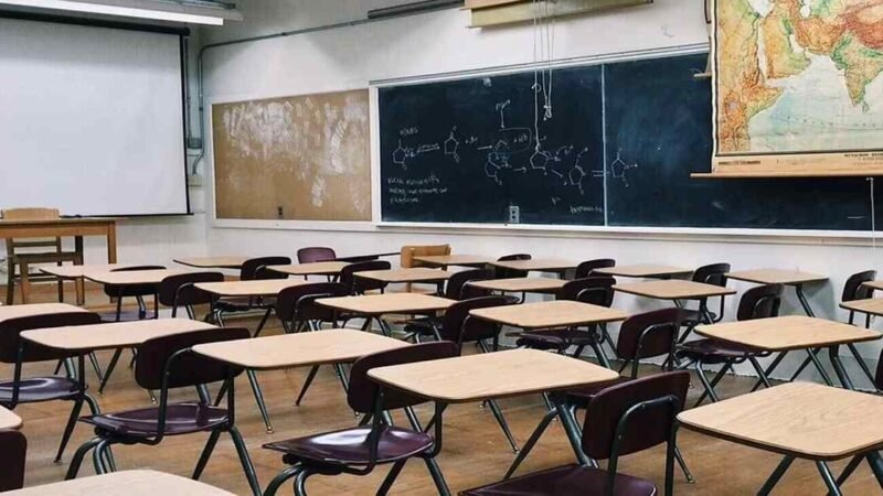 ACAPULCO RETOMARÁ CLASES PRESENCIALES EL 8 DE ENERO
