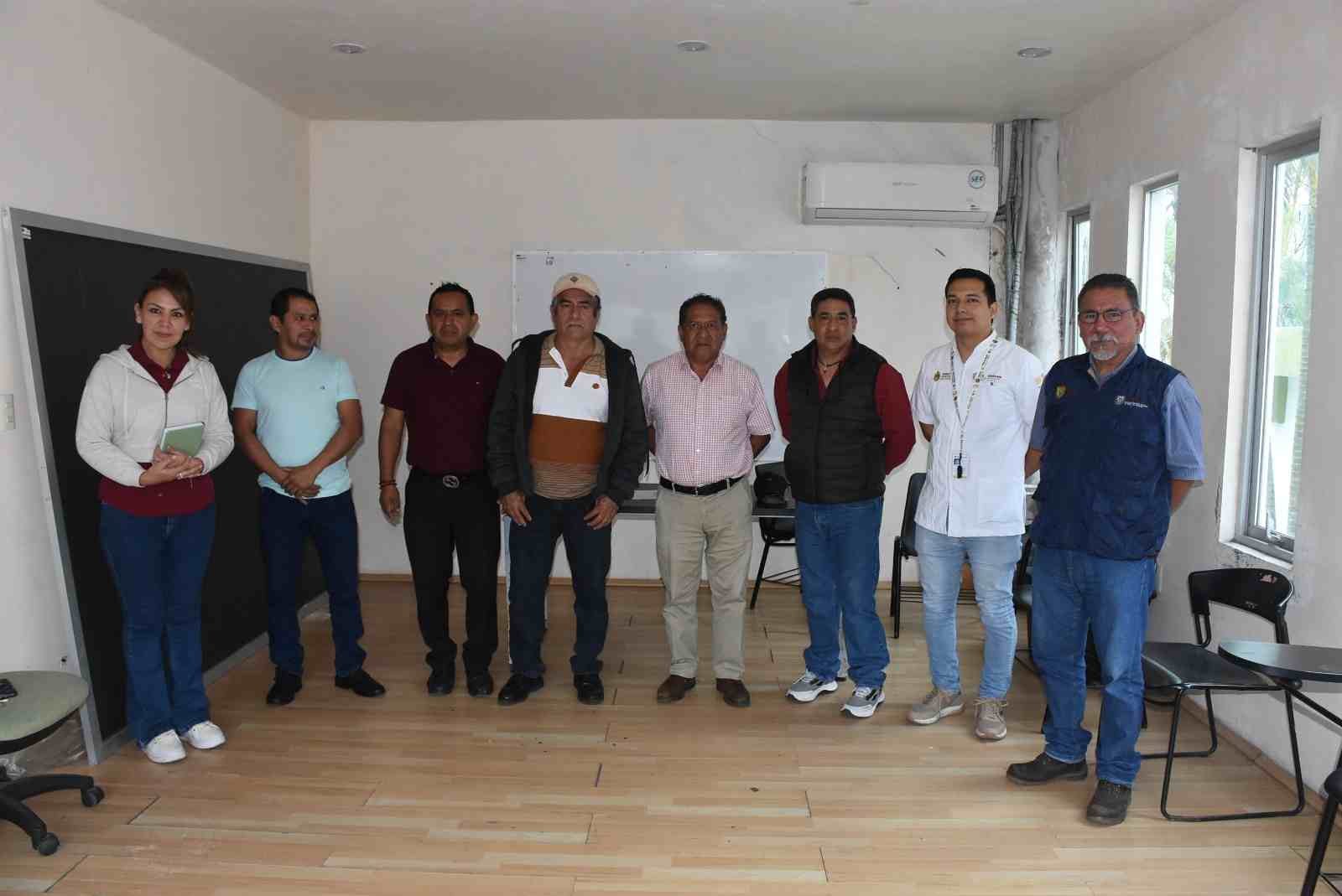 REFUERZAN CAMPAÑA DE ELIMINACIÓN DE CRIADEROS DE MOSCO DEL DENGUE