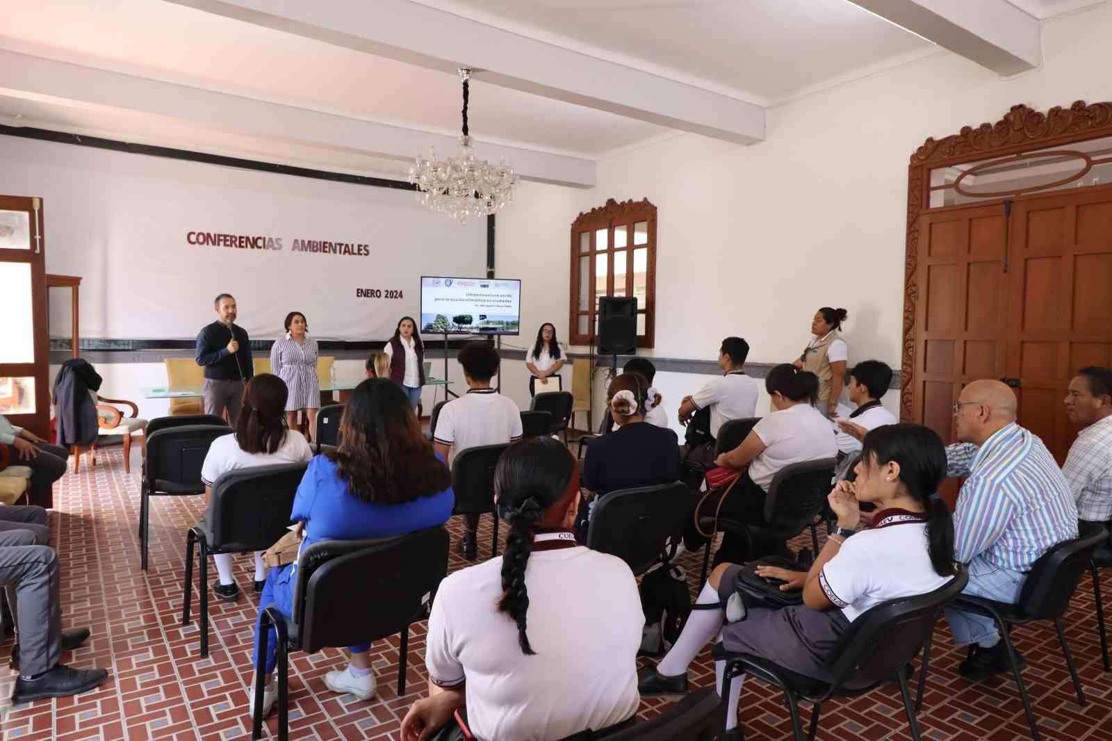 DESTACAN CONFERENCIAS AMBIENTALES LA IMPORTANCIA DE LAS ÁREAS VERDES EN LAS CIUDADES