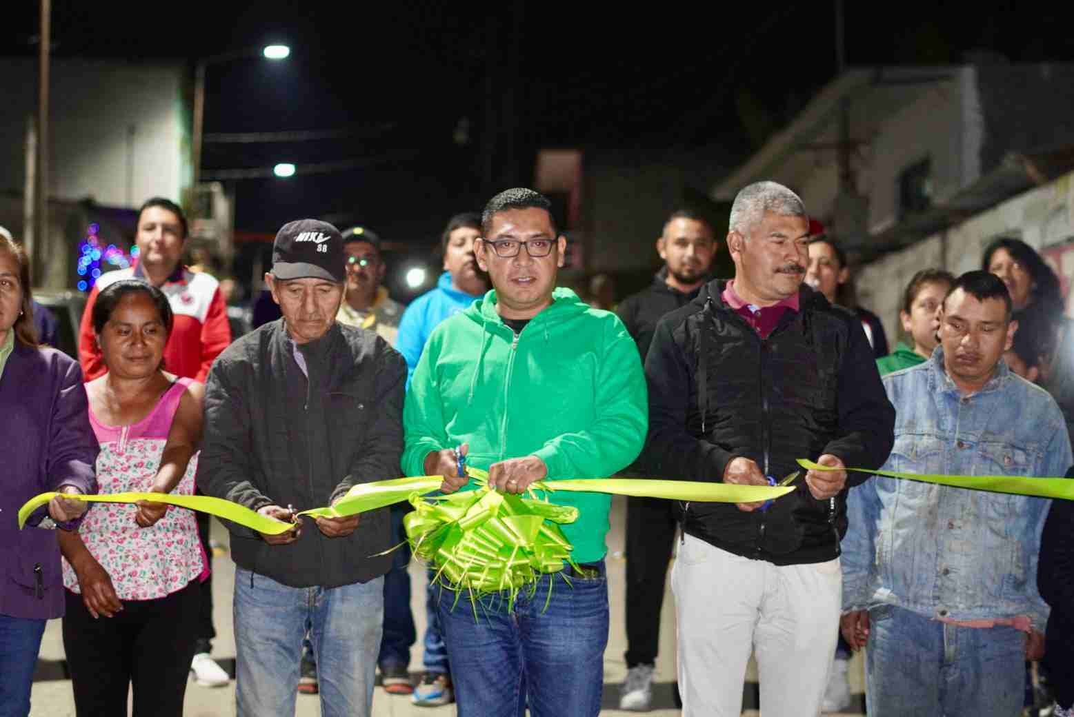 COLONIA ANTORCHISTA YA TIENE LUZ