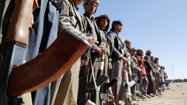 EU LANZA NUEVOS ATAQUES CONTRA ZONAS CONTROLADAS POR LOS HUTÍES EN YEMEN